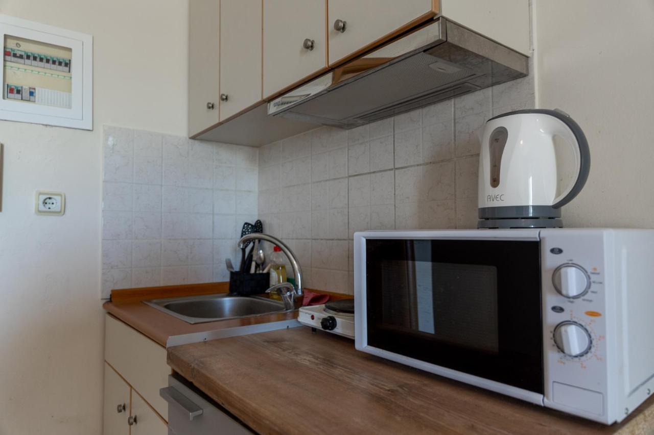 Elia Mini Suites 7 Лариса Екстер'єр фото